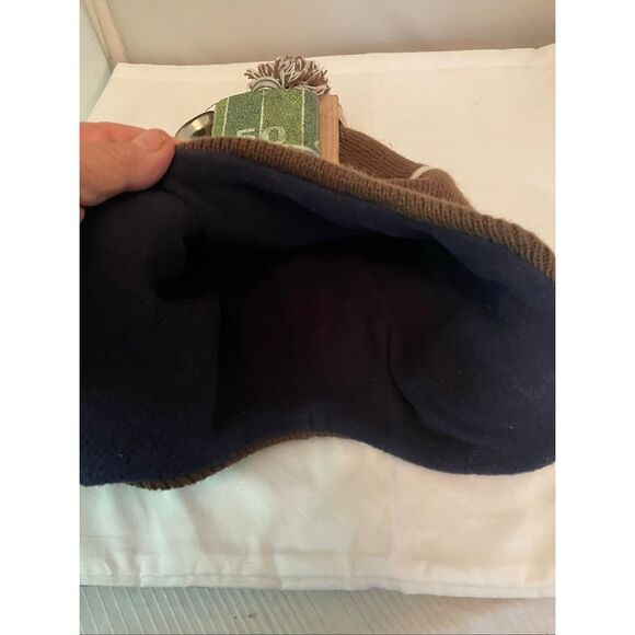 Wembley Tailgate Cold Weather Football Beanie with Flask One Size NWT - Picture 10 of 10